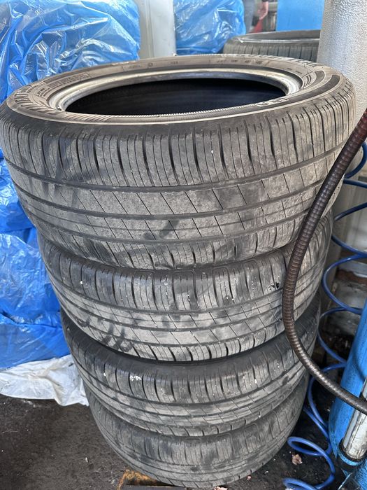 Vând Anvelope GoodYear