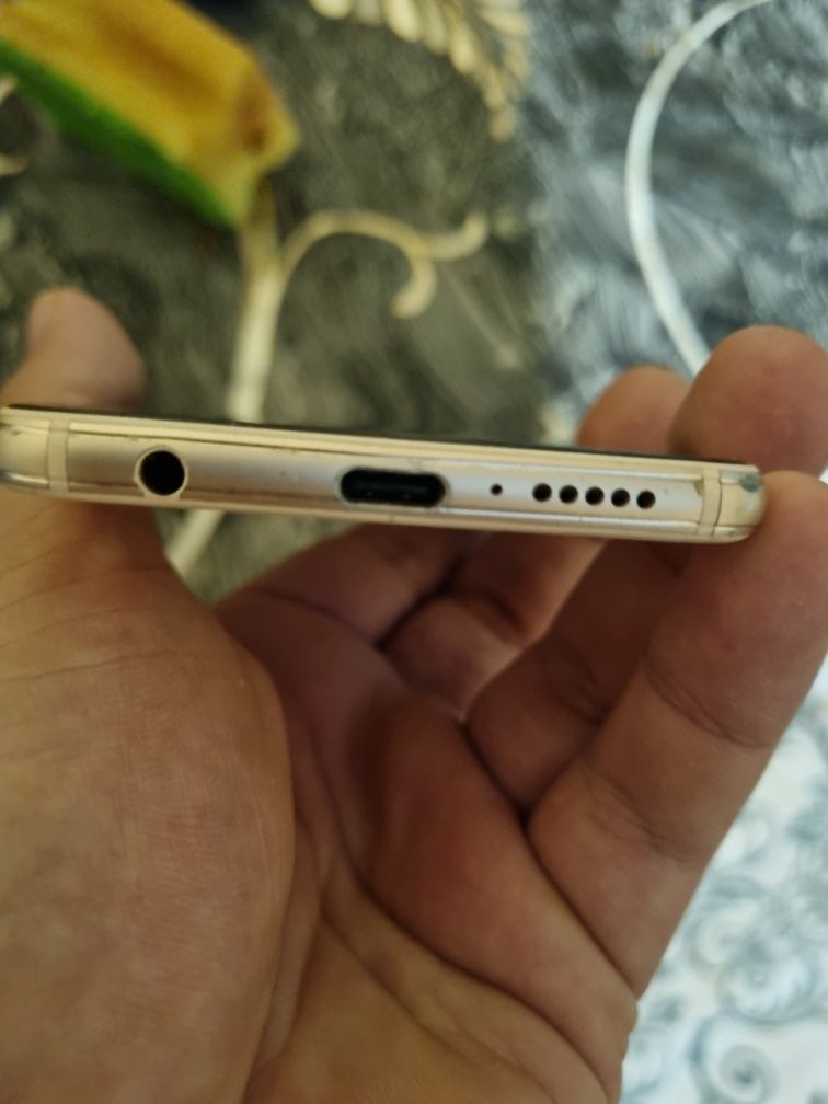 Huawei P20 Lite За смяна на дисплей