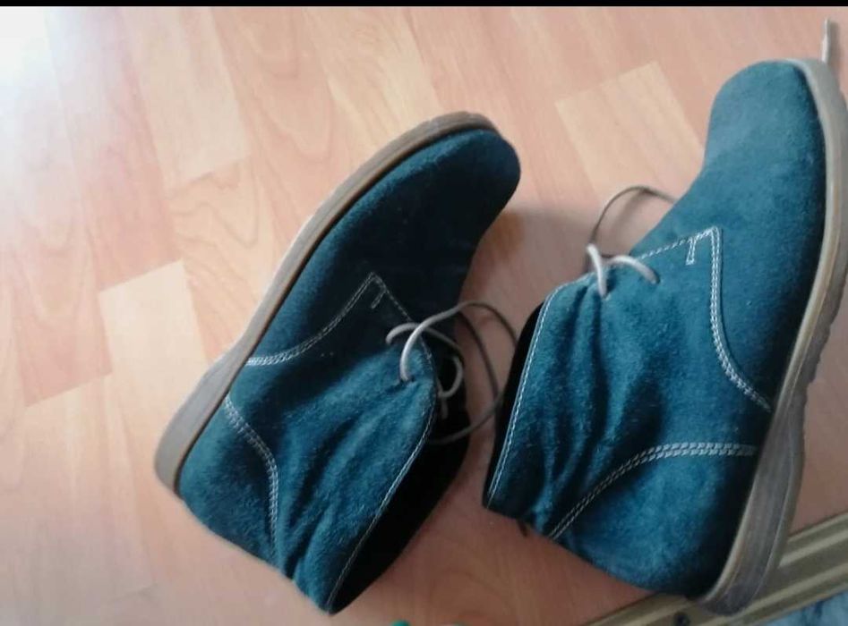 Ghetuțe piele întoarsă, cu șiret