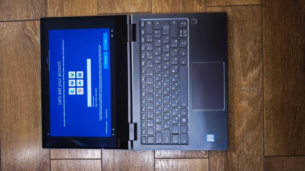 Лаптоп 2 in 1 Lenovo YOGA 730-13IKB
