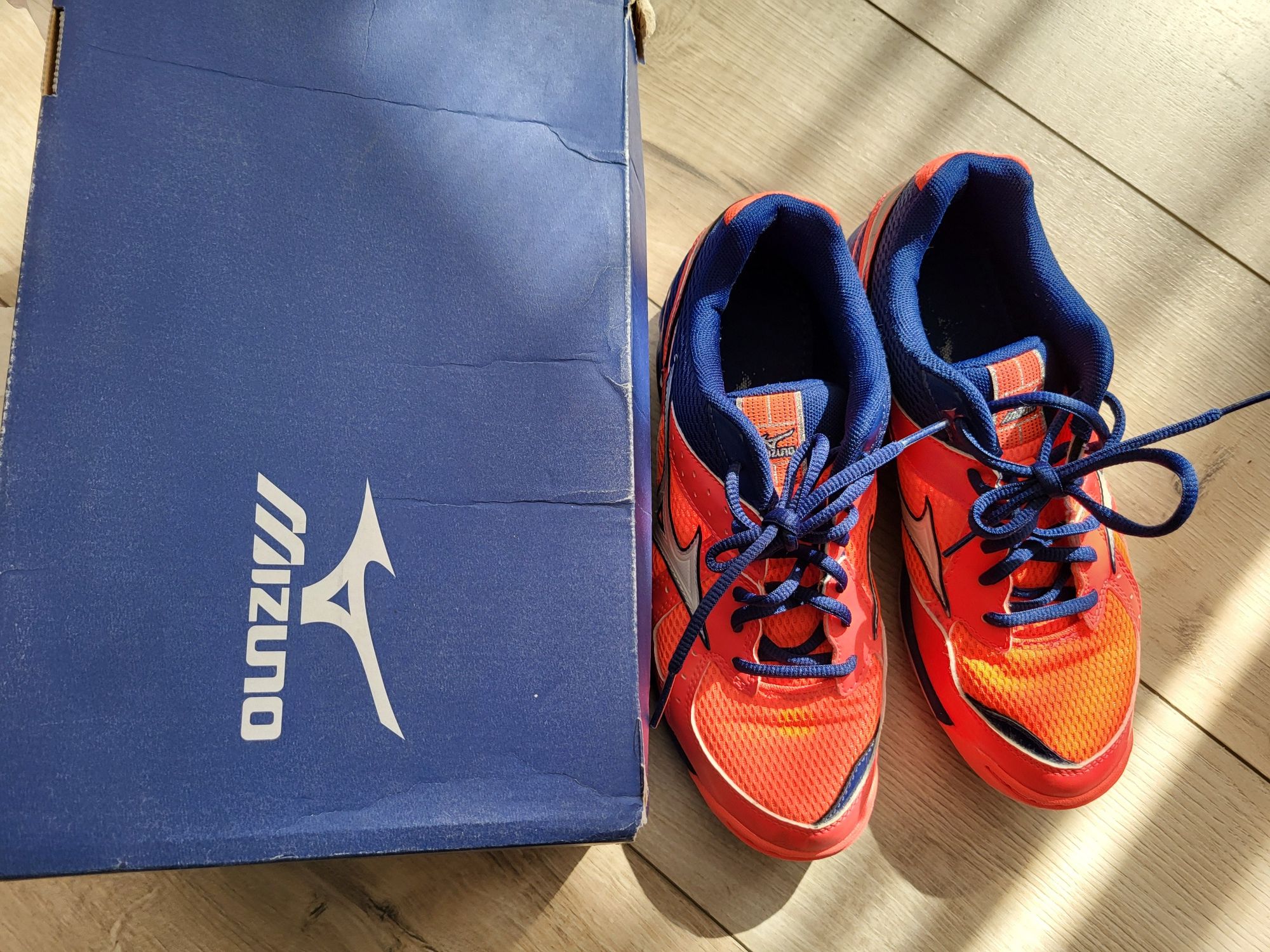 Детски маратонки 38 номер Mizuno twist  4