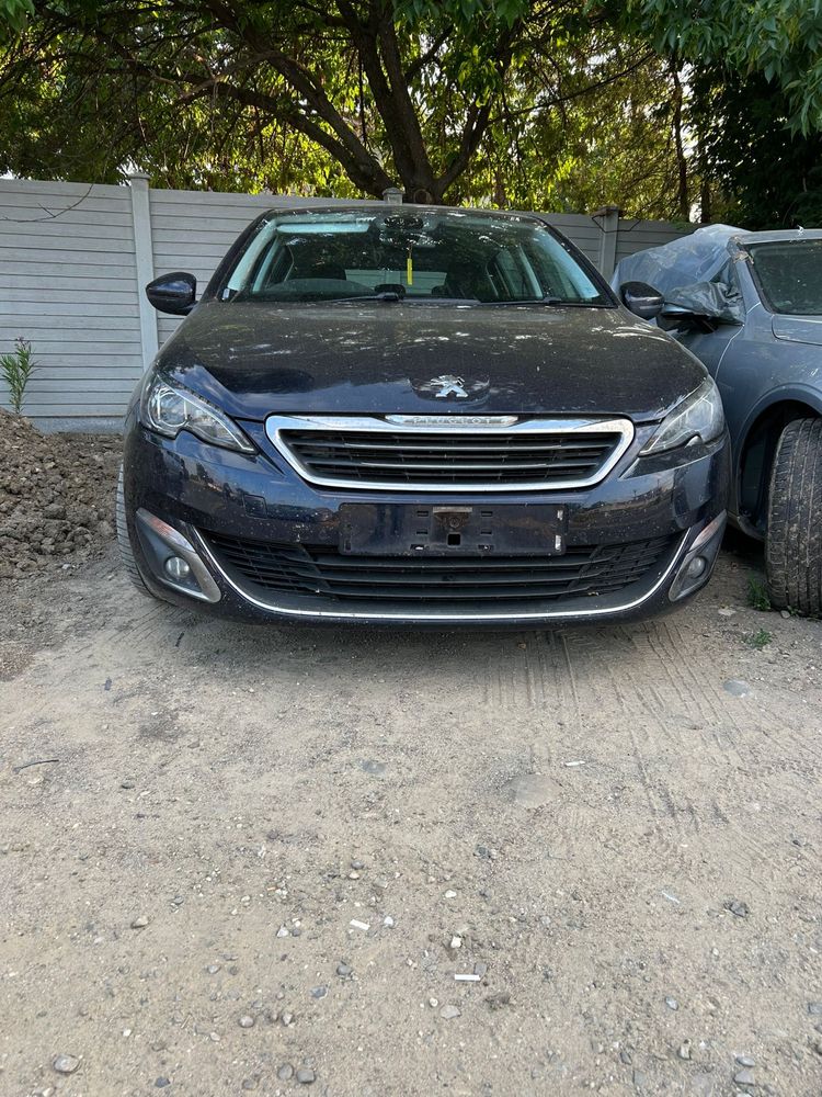 Far led stânga Peugeot 308 2016