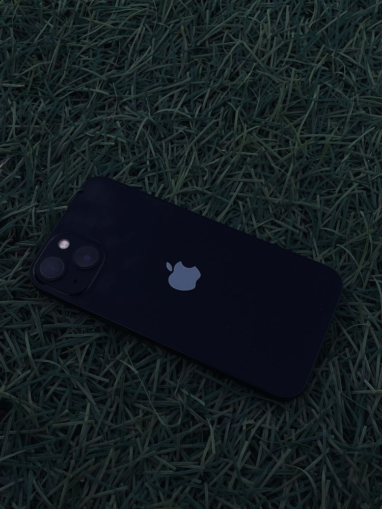 iPhone 13 128gb в идеале