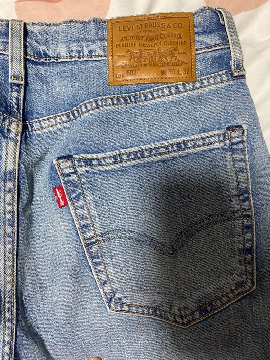 blugi levis 502 taper