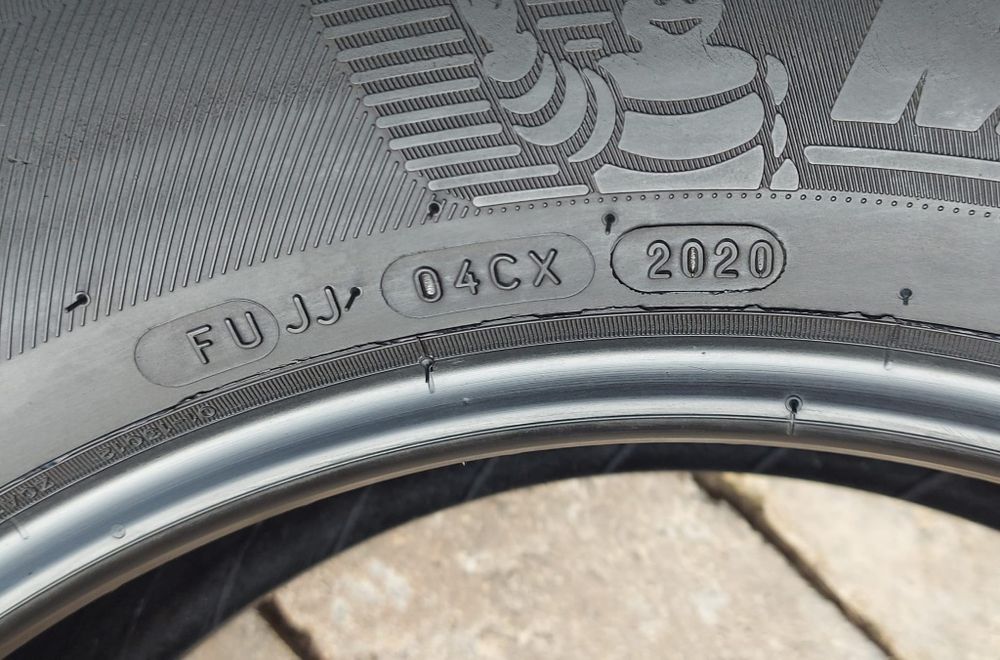 Set 2buc 235/55 R17 103V XL Michelin CrossClimate SUV M+S iarnă