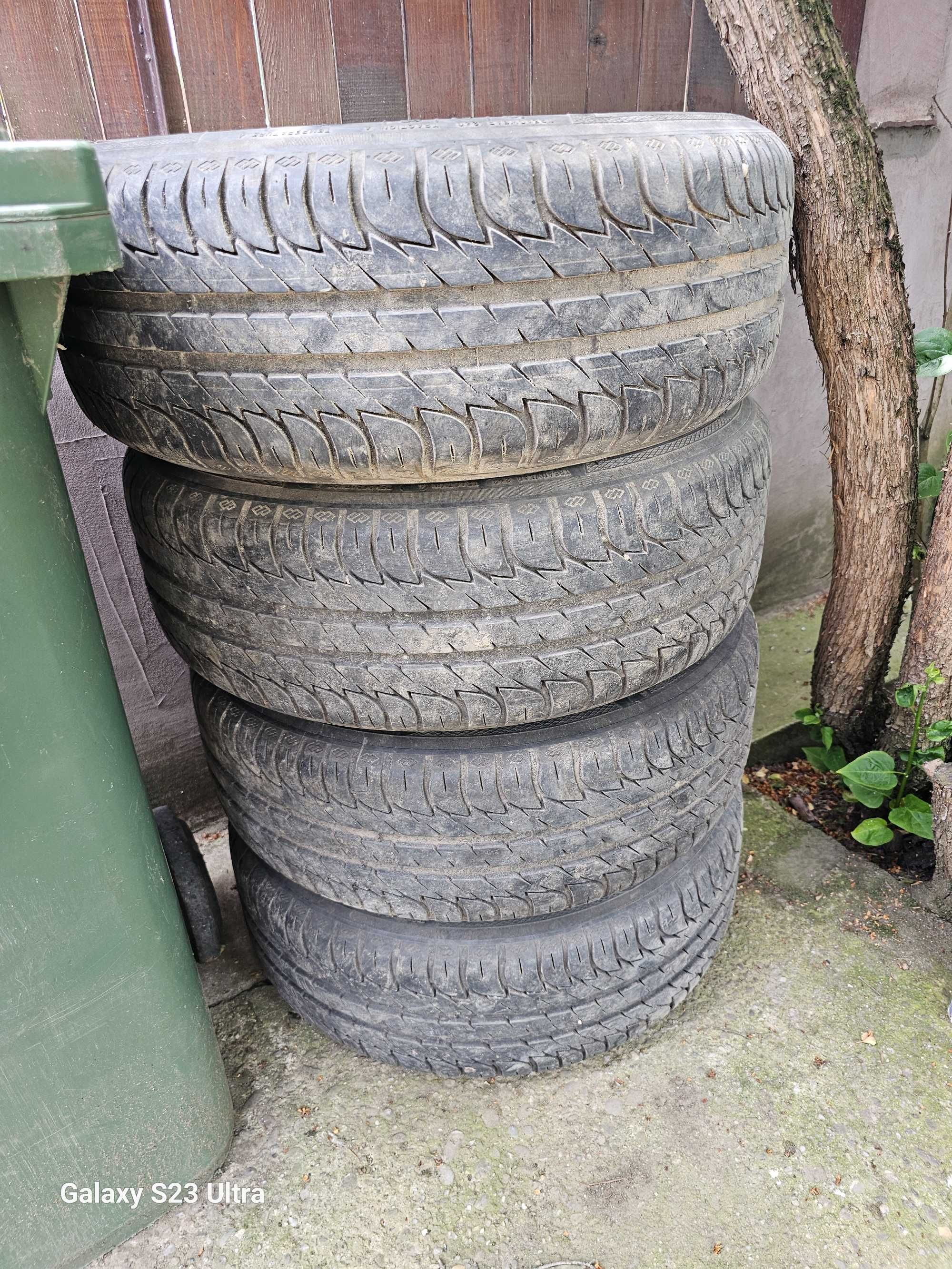 Vand jante VW cu anvelope de vara 205/55/16 et 37