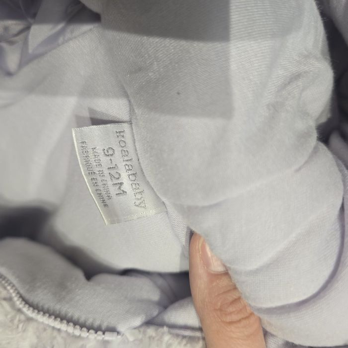 Комбинезон тёплый 9-12 мес 
9-12мес
120.000