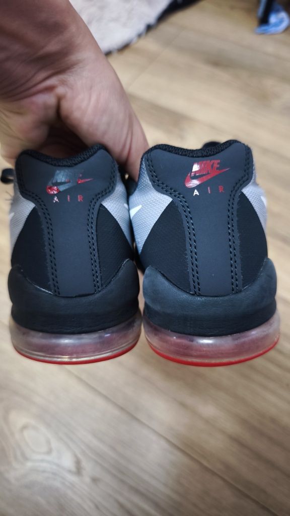Маратонки Nike 40 номер