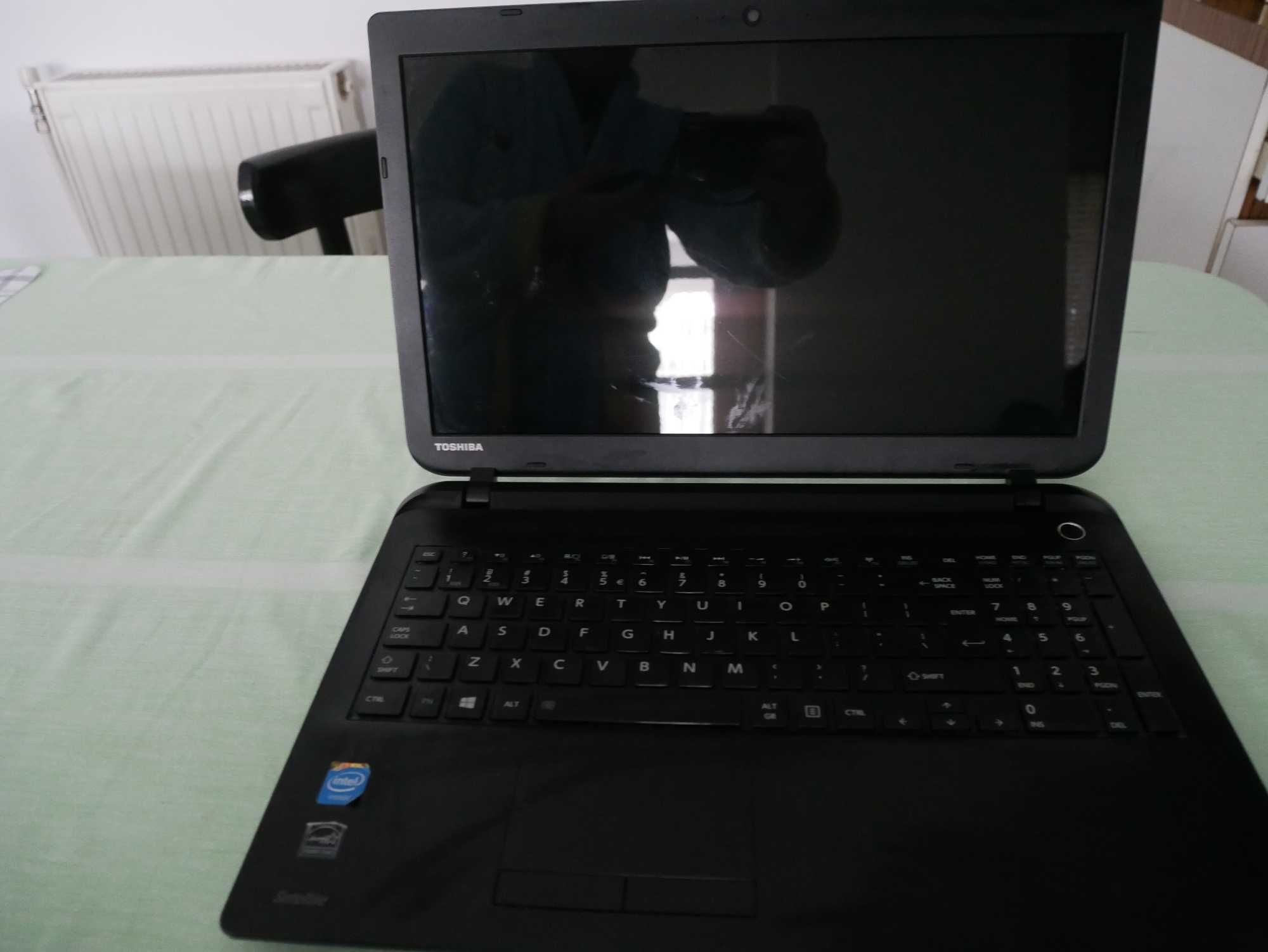 Laptop Toshiba Satellite C50-B-158