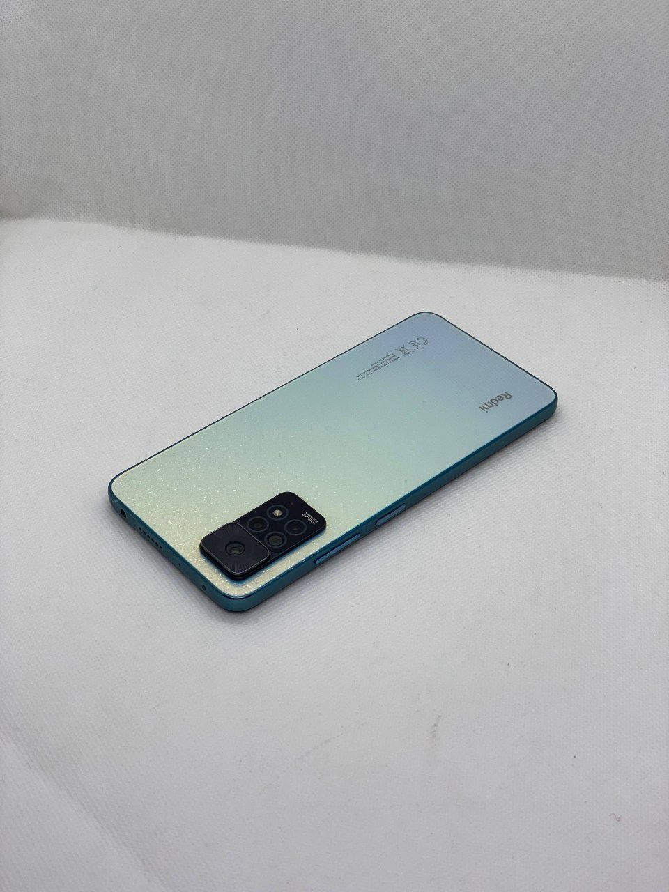 Redmi not 11 pro sotiladi 128 GB
Holati ideal 
Hotira 128 GB
Ram 8+4 G