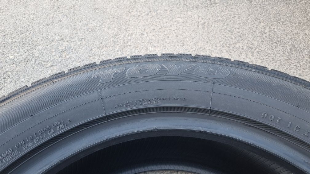 4бр Чисто нови зимни гуми 235/60R18 Toyo