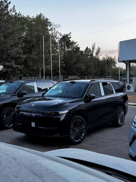 Leapmotor C16 Gibrid Full