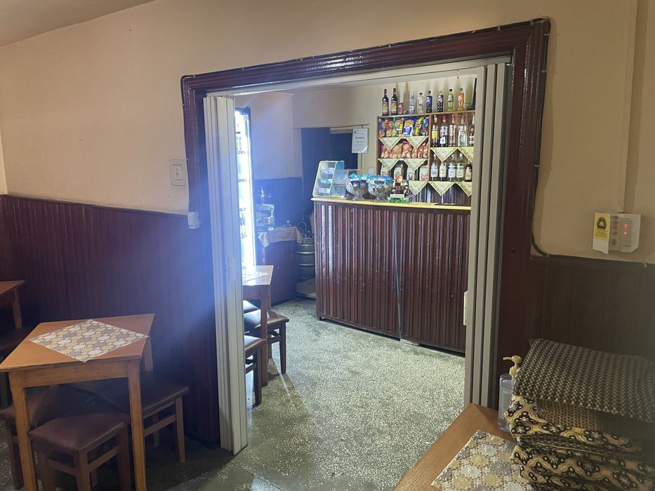 Vand Spatiu Comercial zona Spital
