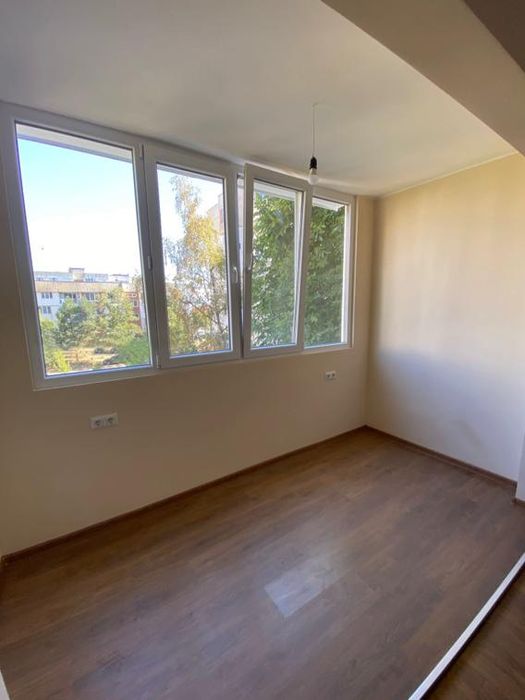 Продава се Двустаен апартамент в София, Обеля 2 - 45 кв.м за 2823 €/кв.м - Снимка #4