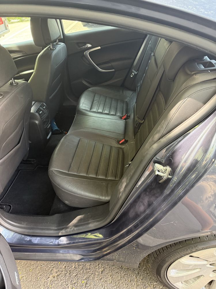 OPEL INSIGNiA cutie automata varianta ful