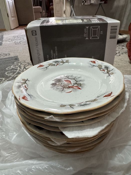 Продам Тарелки, 12 штук