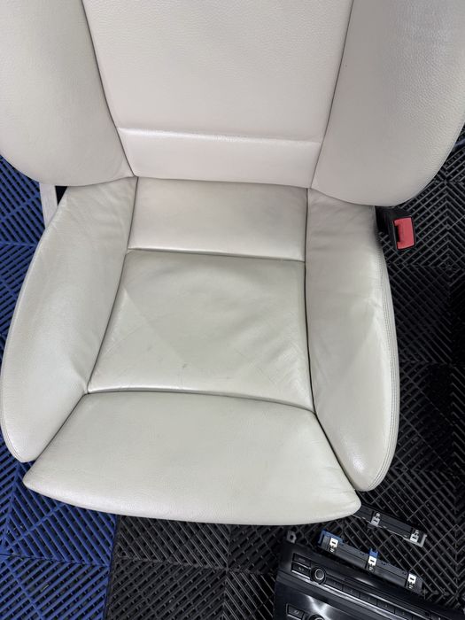 Scaune Comfort cu incalzire si memorii BMW Seriile 5&7 F10, F11, F01