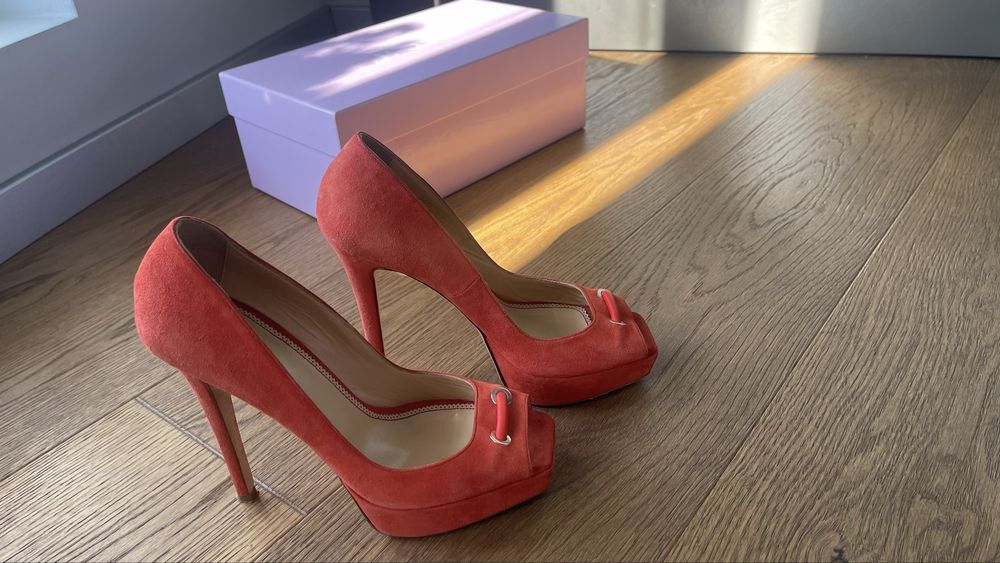 Обувки Еlisabetta Franchi 37 номер