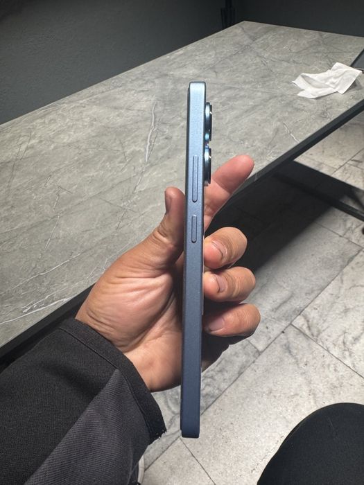 Redmi note 13 pro. . . .