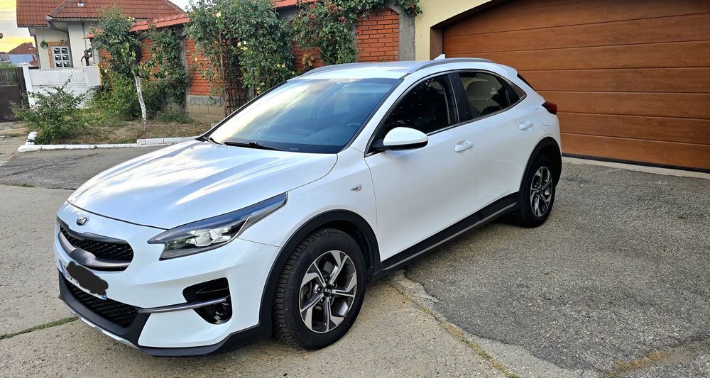 Kia XCeed Hybrid