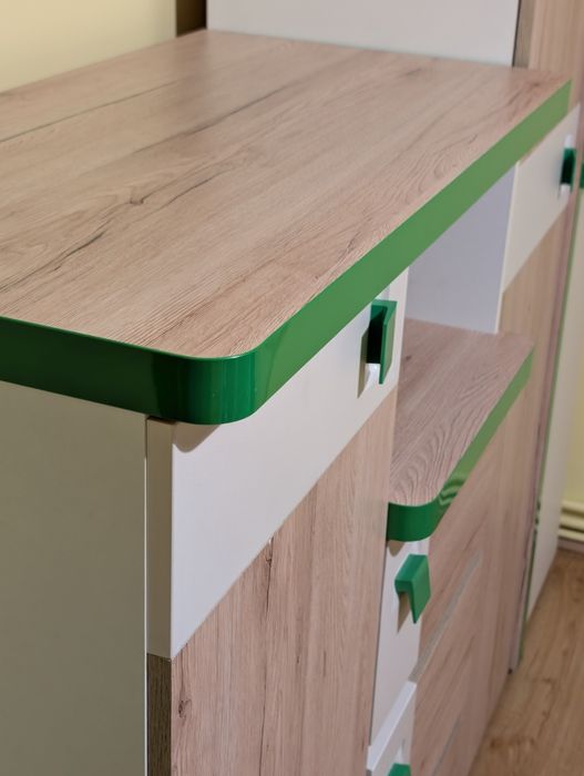 Dulap și comodă - mobilier copii