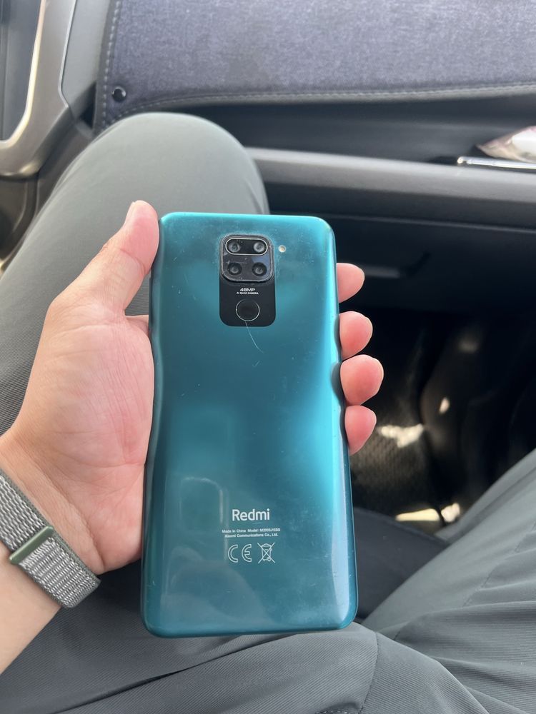 Samsung A32 va Redmi note 9 sotiladi
