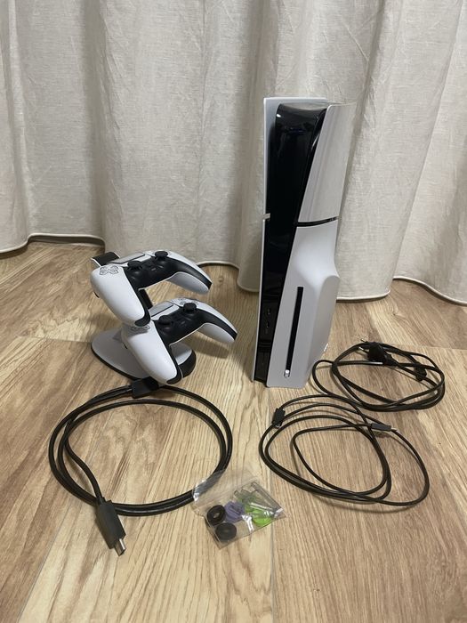 PlayStation 5 Slim - Disc Edition