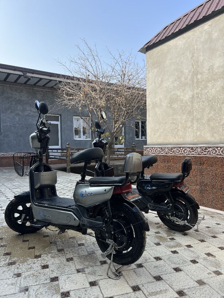 Velomax skutrlari sotiladi ideal xolatda maksemal tezlegi 50.