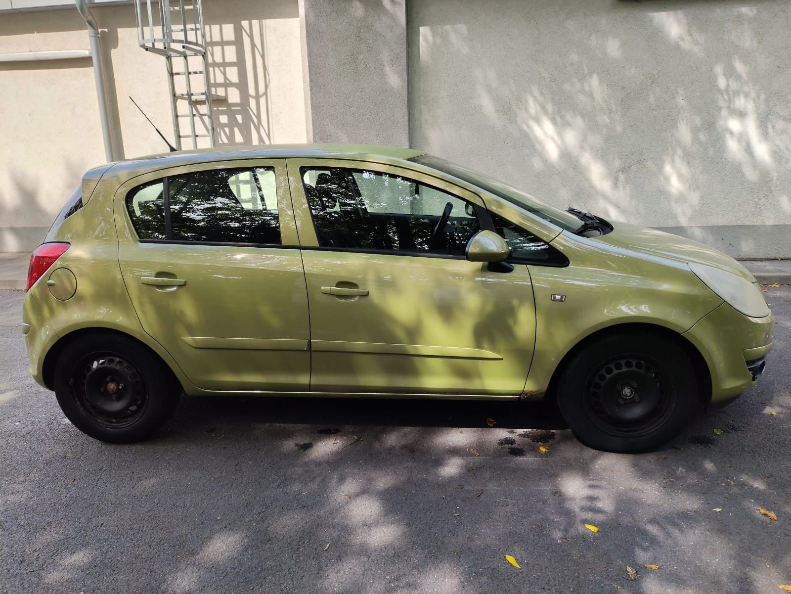 Vând Opel CORSA D 1.2 An 2007