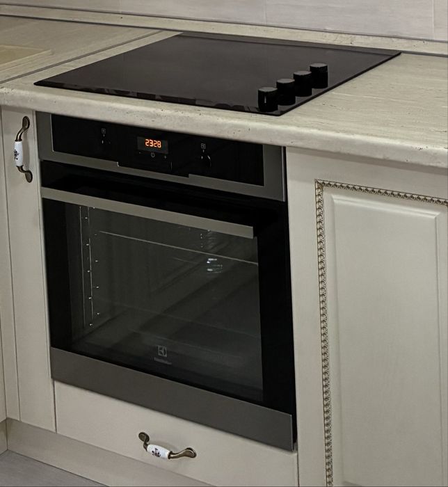 Electrolux духовка