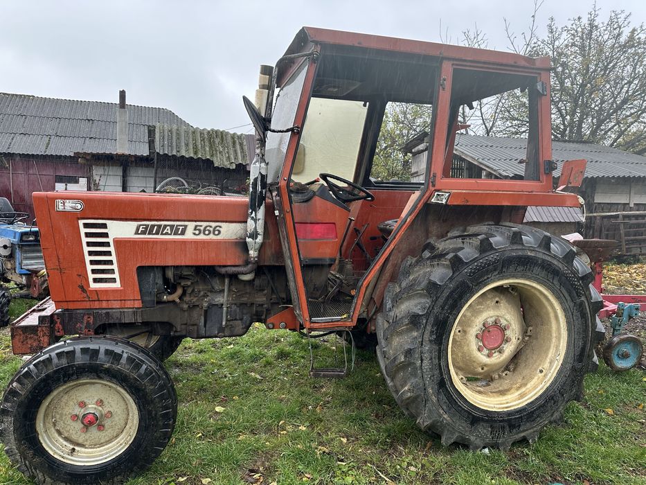Vand Tractor Fiat 566