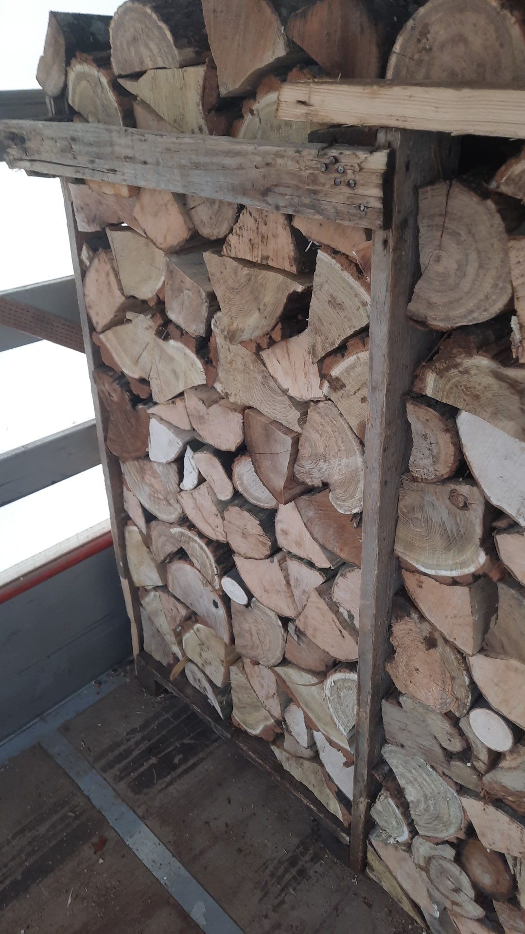 Lemne de foc pe vaulcere
