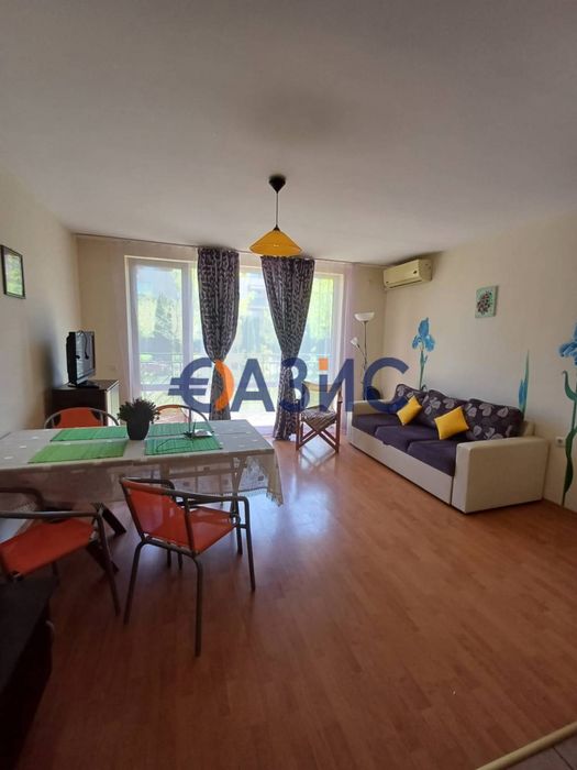 Апартамент с 2 спални в комплекс Холидей Форт, Слънчев Бряг, България,