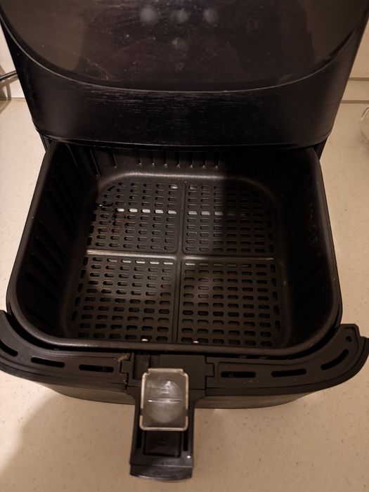 Friteuza Cosori WiFi