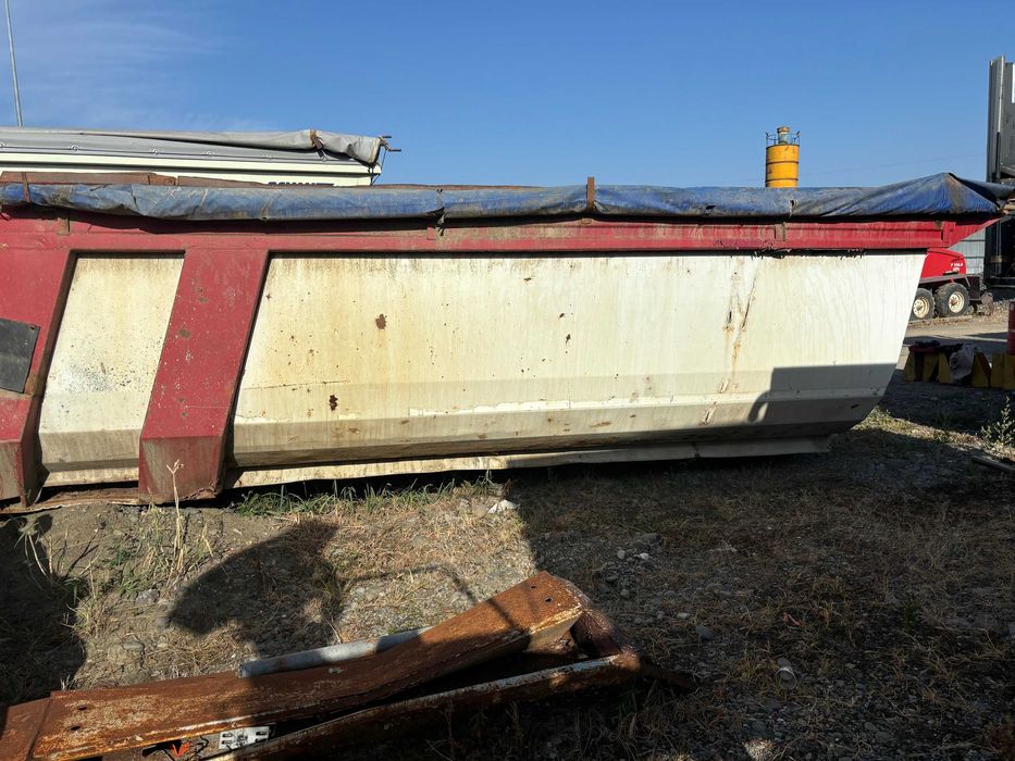 Bena pentru bascula 8x4 Capacitate 20 m3