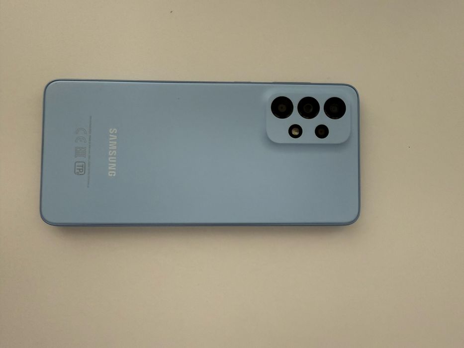 Samsung a33 сатылаты, жақсы жұмыс істеп тұр, царапина жоқ