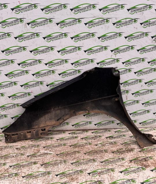 Aripa fata dreapta Renault Scenic prima generatie (facelift)