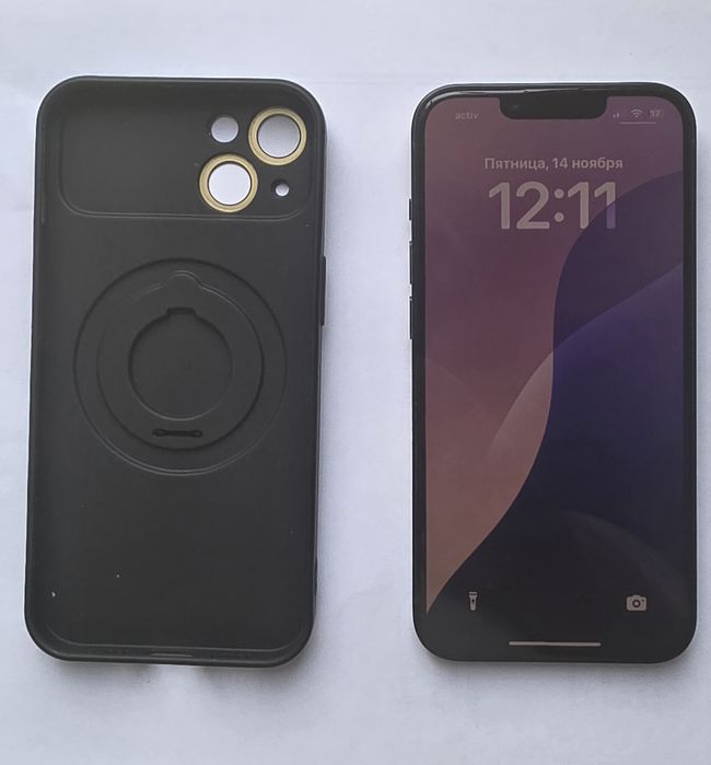 Продам Айфон 14 память 128