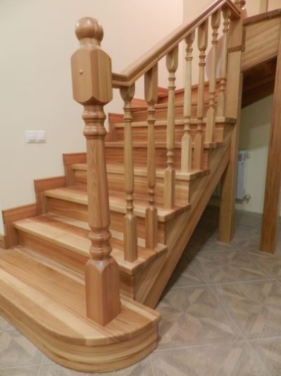 Изготовление деревянных лестниц от 700 тыс