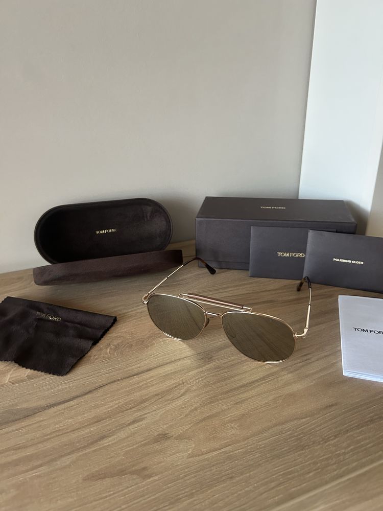 Мъжки очила TOM FORD!