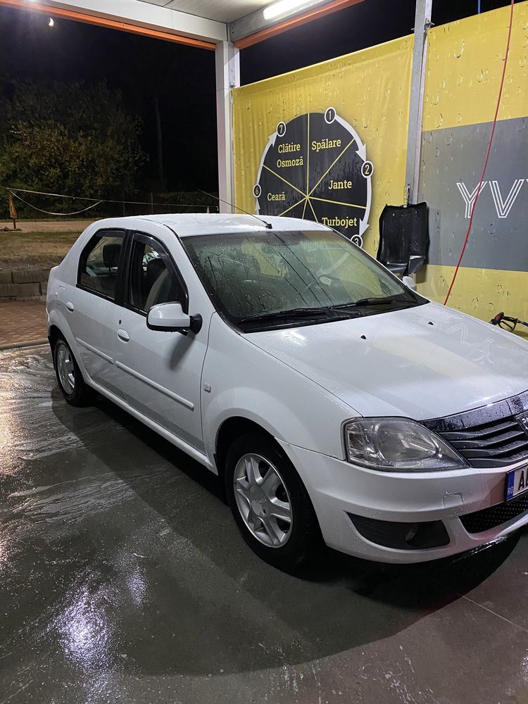 Logan 1.6 Gpl 2011
