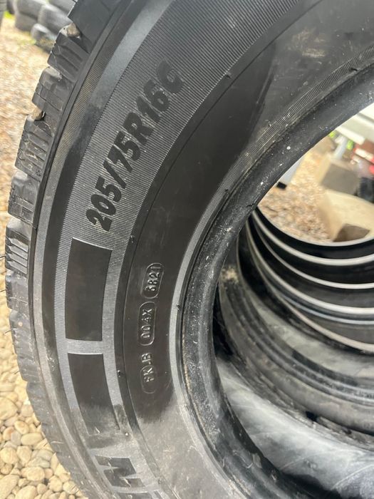 205/75 16 C Anvelope de iarna Michelin