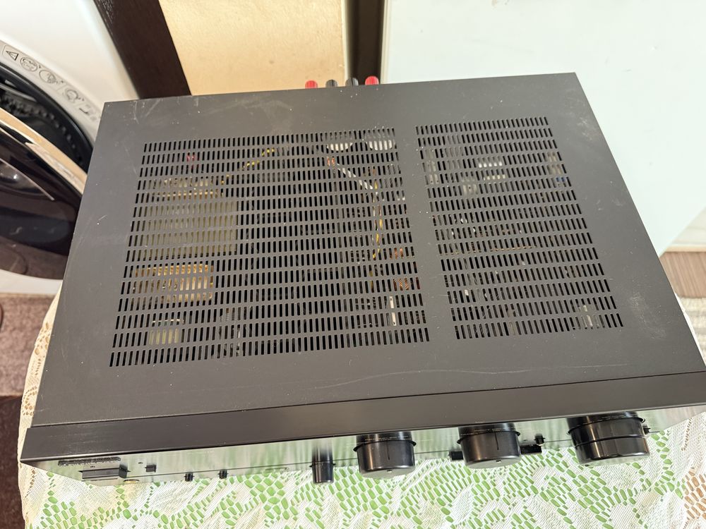 Pioneer A-501 стерео усилвател