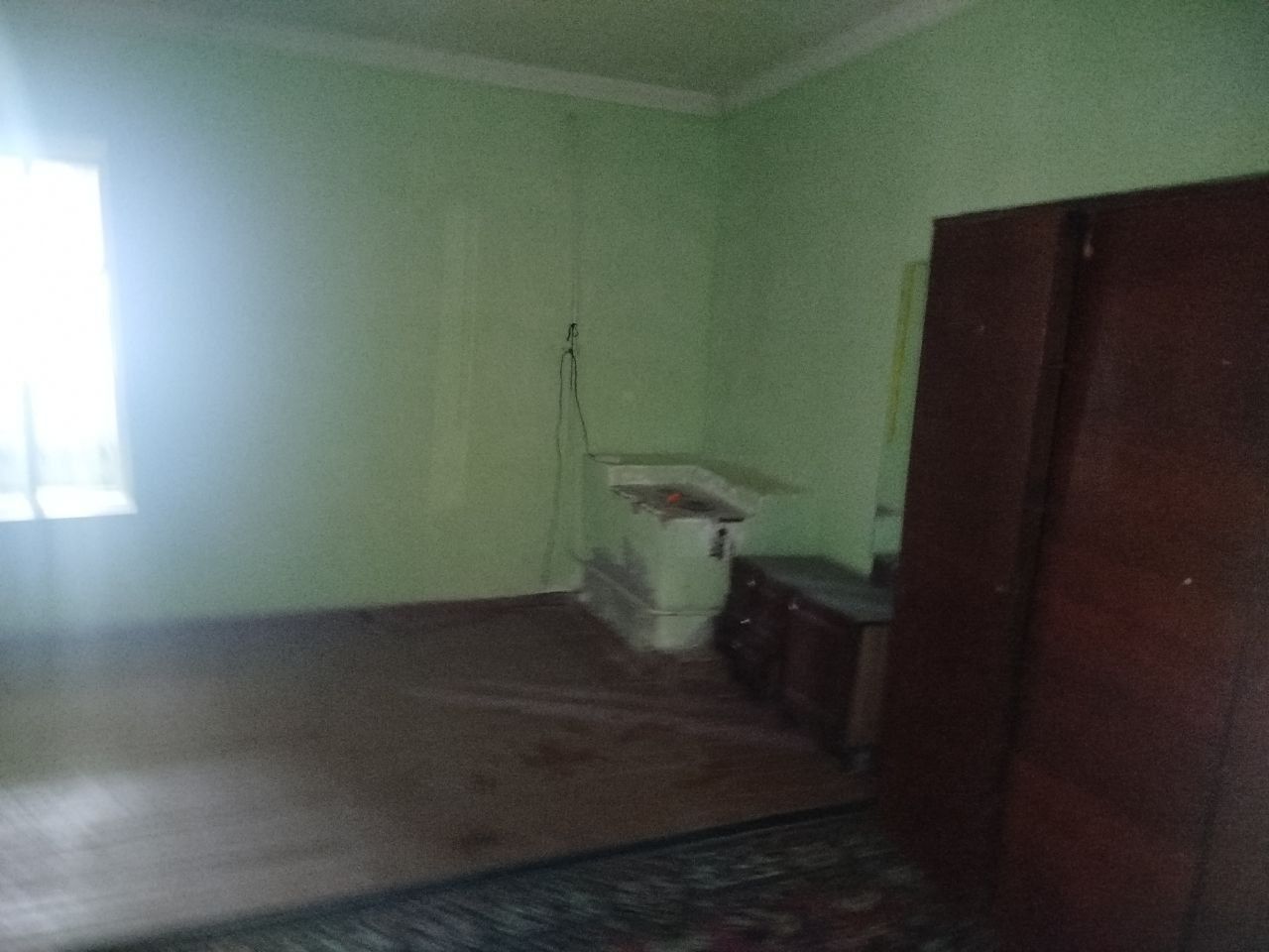 Срочно 3 суток ховли сотилади
