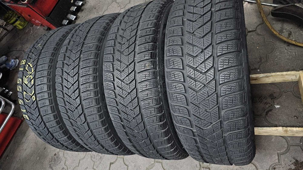 anvelope Pirelli 215/55/18  m&s iarna