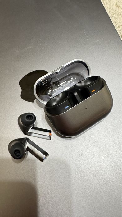 Продам наушники Galaxy buds 3 pro