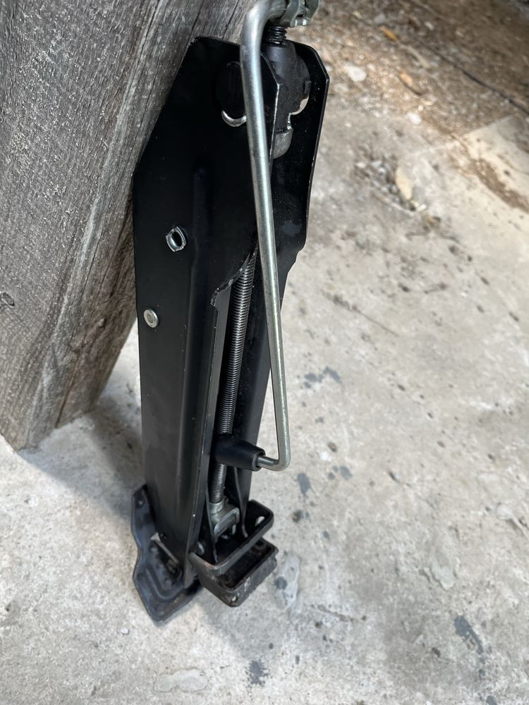 Oригинален крик за джип   7L0011031B for Audi, Porsche, Volkswagen