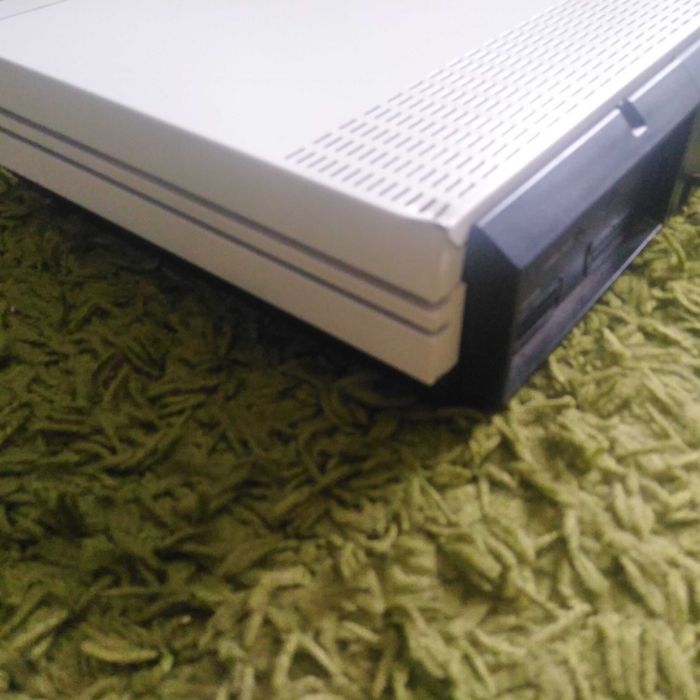 Video player VHS model Bang& Olufsen BAO VX 5000