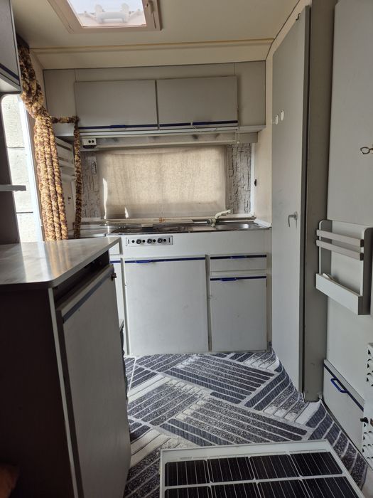 Продавам каравана