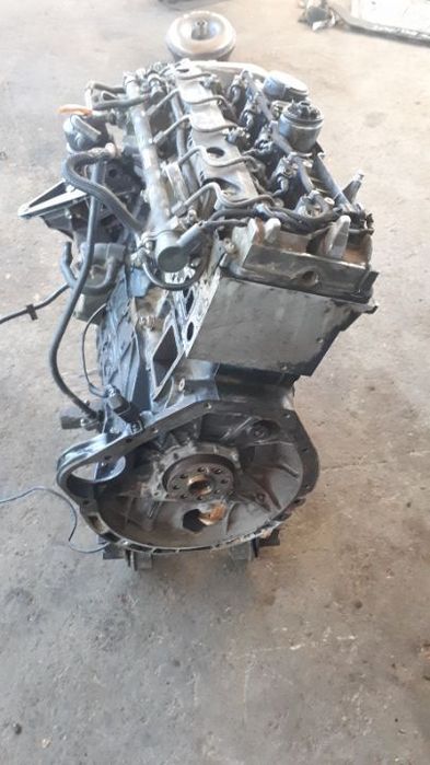 Motor Mercedes C  Class W203 C270 170 CP 125 KW